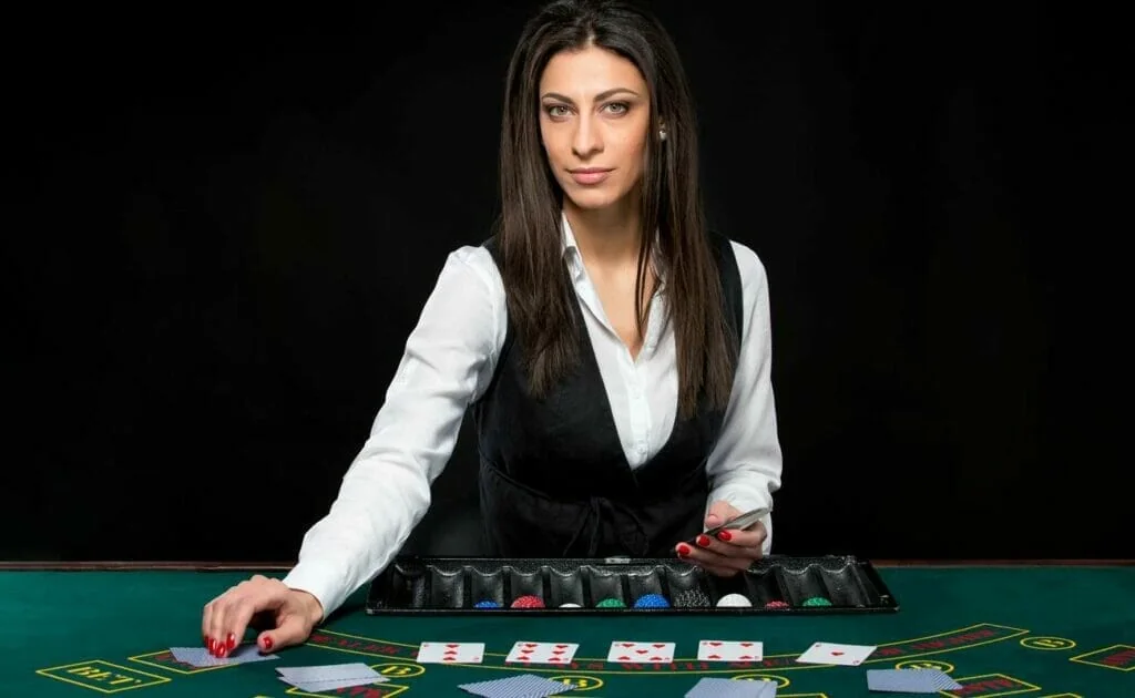 Tampilan ruang kasino live dengan meja dealer
